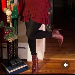 Steve Madden Via Booties